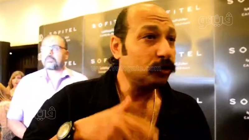 محمد ثروت، فيتو