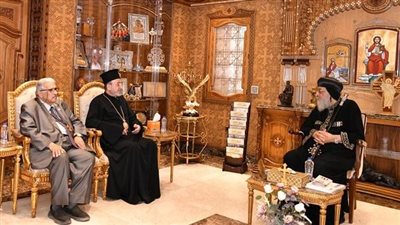 البابا تواضروس يستقبل النائب البطريركي الأنطاكي للروم الأرثوذكس 