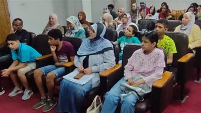 جامعة القناة تنظم دورة متخصصة في تصميم المواقع لطلاب مدارس الإسماعيلية (صور) 