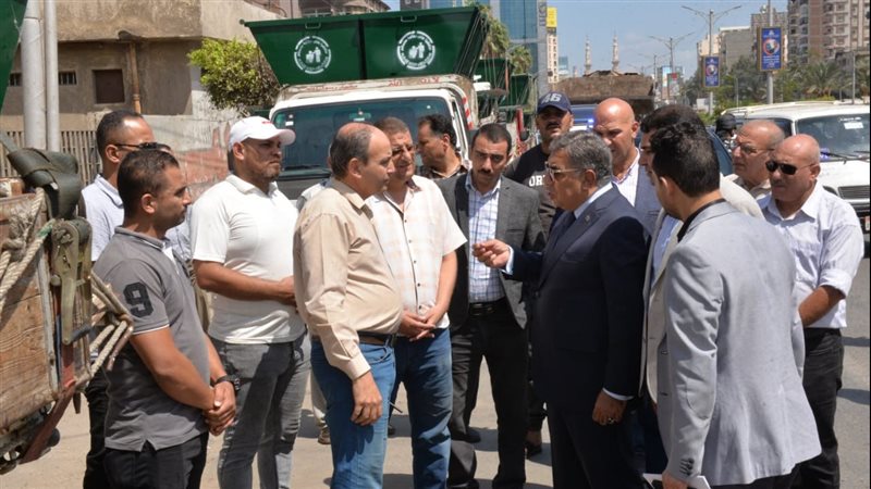صناديق القمامة 