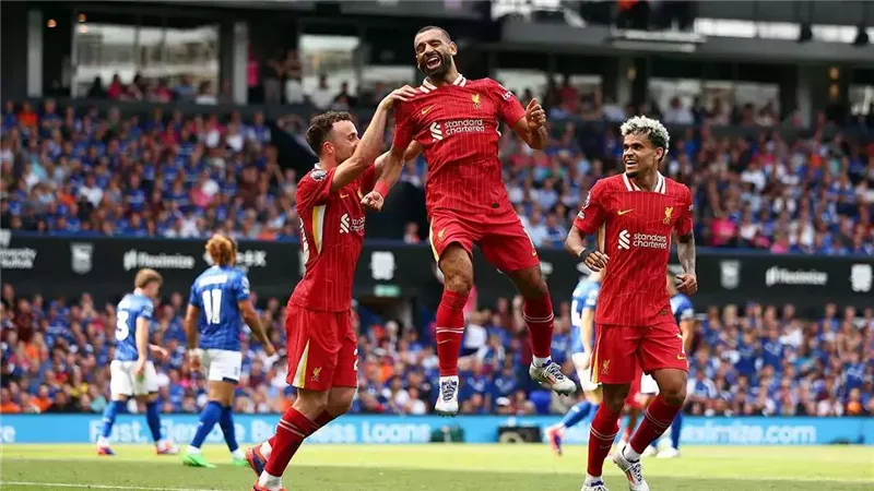 ليفربول، فيتو