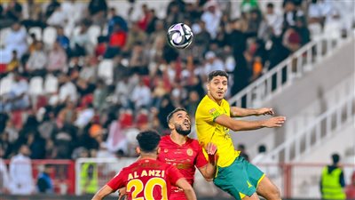 بمشاركة محمد شريف وطارق حامد، الخليج يفوز على ضمك بهدف بالدوري السعودي (فيديو وصور)