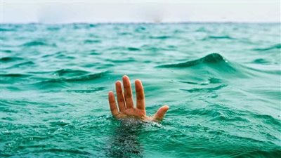بعد 36 ساعة من البحث،العثور علي جثة شاب غرق بمعدية البدرشين( صورة)