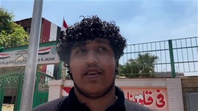 طالب ثانوية عامة بالدور الثاني: امتحان العربي صعب 