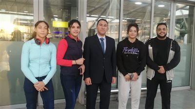 الرياضة تستقبل بعثة المشروع القومي للمصارعة بعد تحقيق برونزية العالم