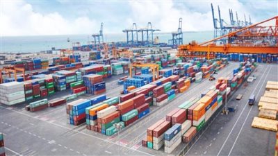 تداول 17 آلف طن بضائع بمواني البحر الأحمر 