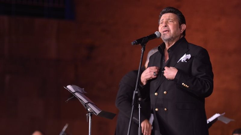هاني شاكر، فيتو