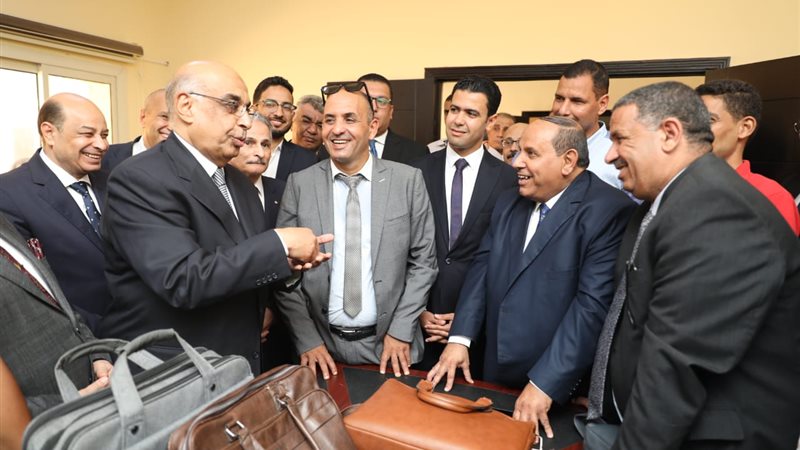 وزير العدل خلال جولته