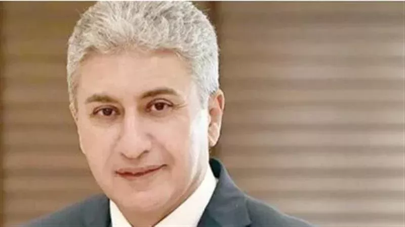 وزير السياحة والآثار