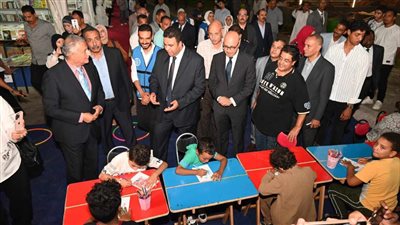 افتتاح الدورة الثانية لمعرض الكتاب في السويس