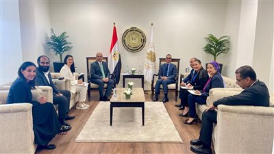 وزير الاستثمار يلتقي وفد كرافت هاينز العالمية لاستعراض خطط مضاعفة معدلات الإنتاج 