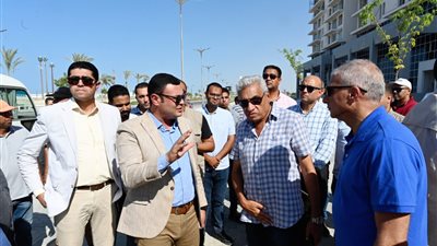 الإسكان: سحب الأعمال من المتقاعسين بين الشركات المنفذة لمشروعات العلمين الجديدة