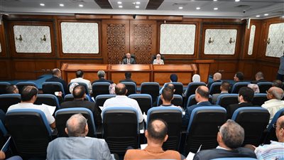  وزير الصناعة: لن نرفض طلبا للحصول على أراض صناعية 