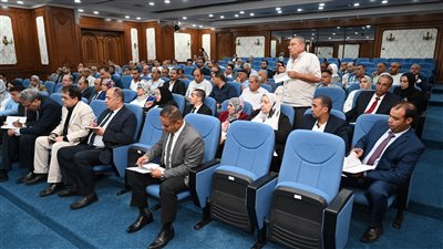 الصناعة تعلن حزمة تسهيلات لتوفير الأراضي الصناعية للمستثمرين.. أبرزها دراسة منع البيع أو التأجير.. وإجراء استقصاء رأي للمستثمرين بهدف مراعاة متطلباتهم في الطروحات الجديدة