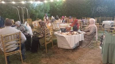 تدشين معرض للمشروعات والحرف اليدوية لتمكين شباب وفتيات الأقصر (صور)