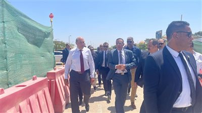 وزير الطيران يتفقد مطار برج العرب للوقوف على جاهزيته قبل بدء التشغيل الفعلي 