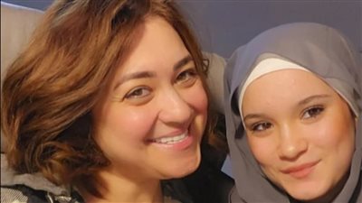 مروة عبد المنعم تكشف سر خلع ابنتها للحجاب