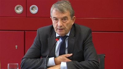  25 ألف يورو تنهي محاكمة رئيس اتحاد الكرة الألماني السابق بتهمة التهرب الضريبي