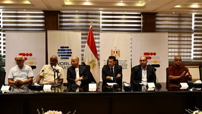 صبحي وإدريس يشهدان تدشين أول مركز إقليمي لتطوير الألعاب المائية في مصر