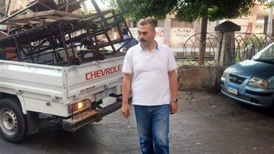 رئيس حي شرق الإسكندرية يقود حملة مكبرة لإزالة الإشغالات والتعديات (صور)