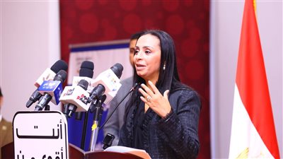 التضامن: إطلاق مبادرة لإنشاء وحدات إنتاجية لتجهيز الملابس بسواعد المتعافين من الإدمان