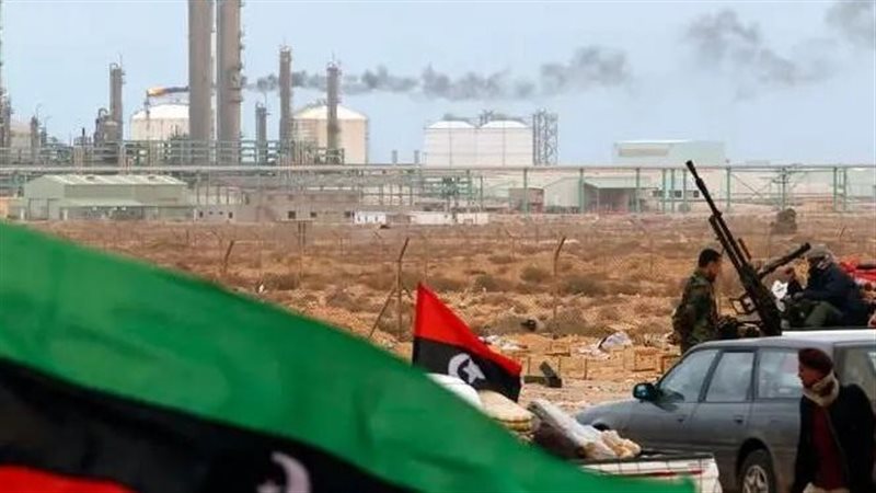 إيقاف انتاج النفط