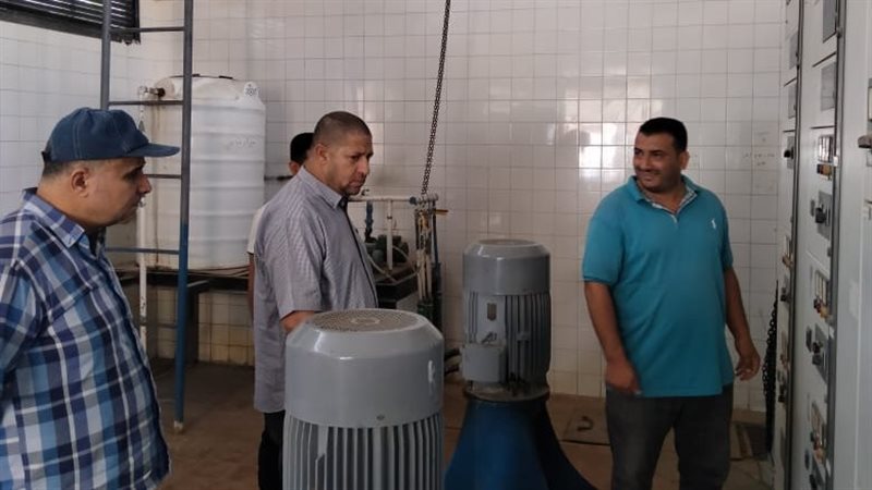استعداد للشتاء بالبحيرة