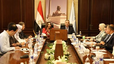 وزيرة التنمية المحلية تتابع الموقف التنفيذي لملف التصالح في مخالفات البناء بالإسكندرية