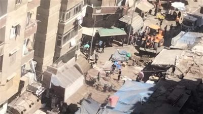 حملة موسعة لإزالة إشغالات الباعة الجائلين بسوق المعهد الديني في الإسكندرية 