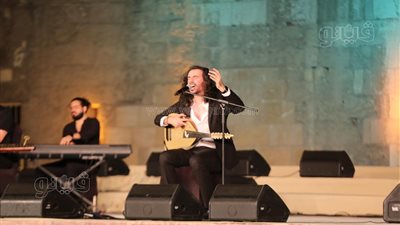 سعد العود يتألق بالألحان الشرقية في محكى القلعة (صور)