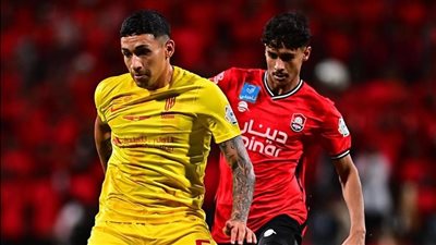 الدوري السعودي، تعادل سلبي بين الخليج والقادسية في الشوط الأول 