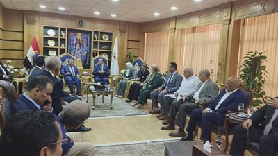 رئيس جامعة المنصورة يستقبل محافظ الدقهلية لوضع حجر أساس توسعة مستشفي الطورائ 