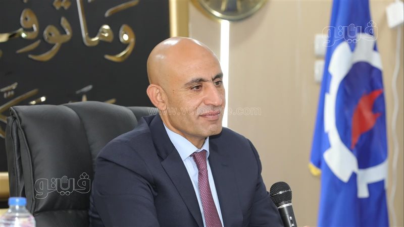 محمد عبد اللطيف وزير