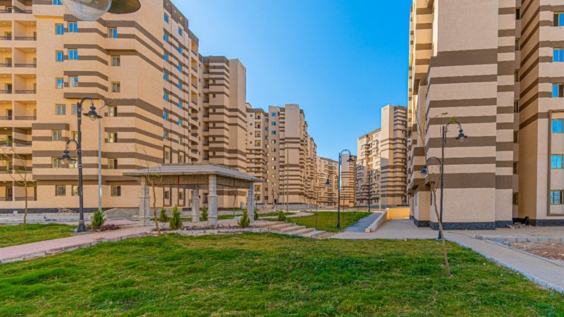 شقق الإسكان 