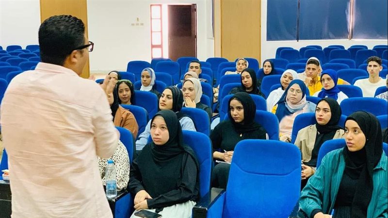 جانب من فعاليات المعسكر،