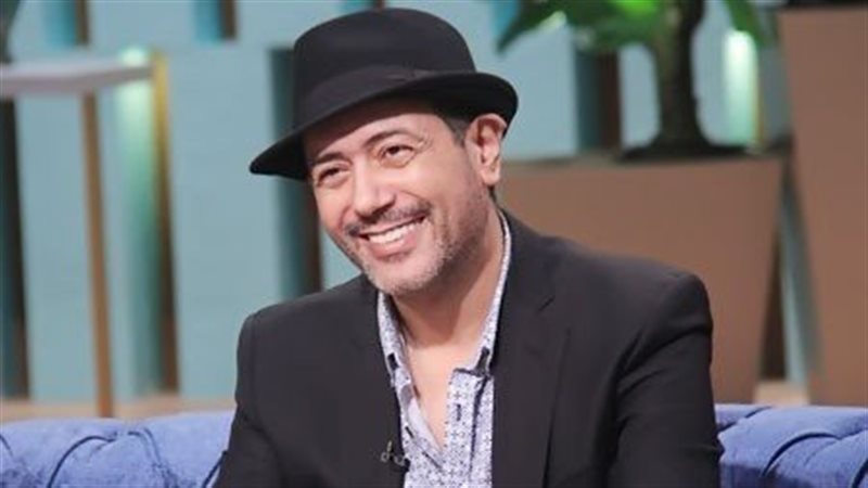 أحمد وفيق، فيتو