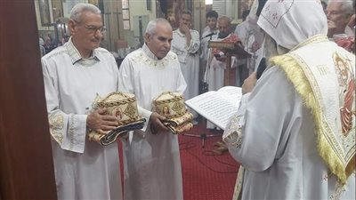 الأنبا بضابا يرسم دياكونيين للخدمة في إيبارشية نجع حمادي