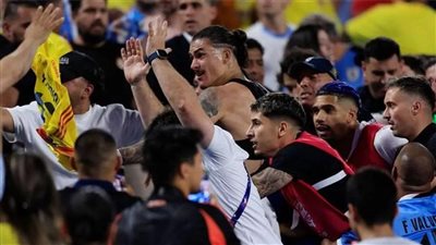 إيقاف نونيز وبينتانكور بسبب شغب مباراة أوروجواي وكولومبيا في كوبا أمريكا