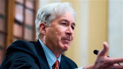 مدير وكالة المخابرات الأمريكية يزعم: مصير اتفاق وقف إطلاق النار بيد حماس