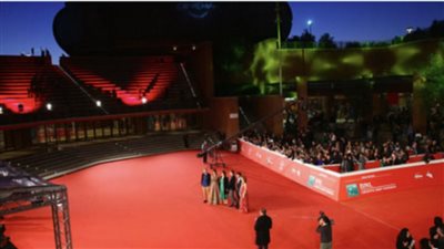 بث مباشر لحفل افتتاح الدورة 81 من مهرجان فينيسيا السينمائي