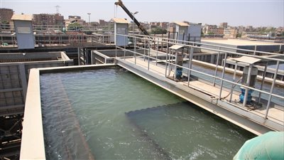 مشروعات تنموية ضخمة لتحسين البنية التحتية في أوسيم.. رصف الطرق وتطوير الترع على رأس الأولويات.. ومحطة مياه القيراطيين شريان حياة يتجدد للأهالي (صور)