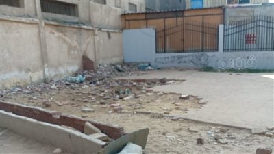 بدون ملاعب ولا مبانٍ، الإهمال يدمر نادي البلاستيك العريق (صور)