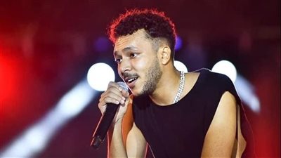 من الجلباب الصعيدي إلى علم فلسطين، سر شعبية ويجز في عالم الراب 