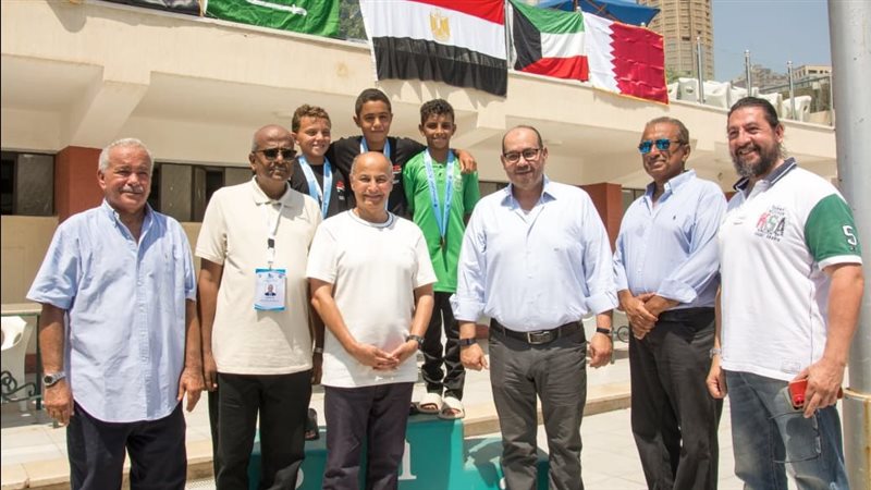 منتخب الغطس يتصدر
