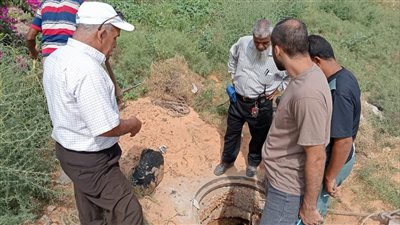 رئيس مياه القناة: نقود حملة مكبرة لتطهير شبكات الصرف بمدينة المستقبل (صور)
