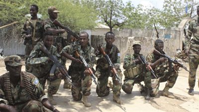 تفاصيل المخطط الإثيوبى لإشعال الحرب الأهلية في الصومال.. خبراء: أديس أبابا تحاول احتلال بعض المطارات.. وإرسال أسلحة إلى بونتلاند «انتهاك خطير لسيادة مقديشو» 