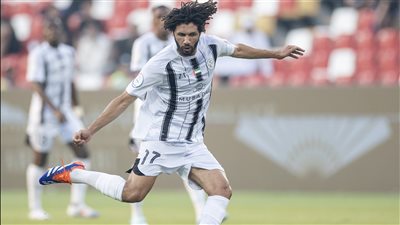 بمشاركة النني، الجزيرة يخسر من الشارقة بثلاثية في نصف نهائي كأس الإمارات 