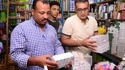ضبط سلع غذائية منتهية الصلاحية خلال حملة مكبرة في الأقصر