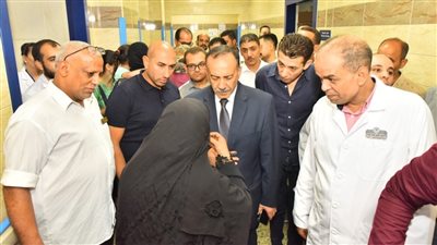 محافظ أسيوط يتفقد سير العمل بمستشفى أبوتيج النموذجي (صور)