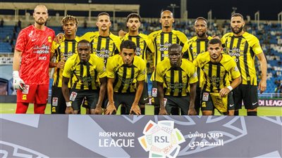 بنزيما يقود اتحاد جدة أمام الرياض بالدوري السعودي 